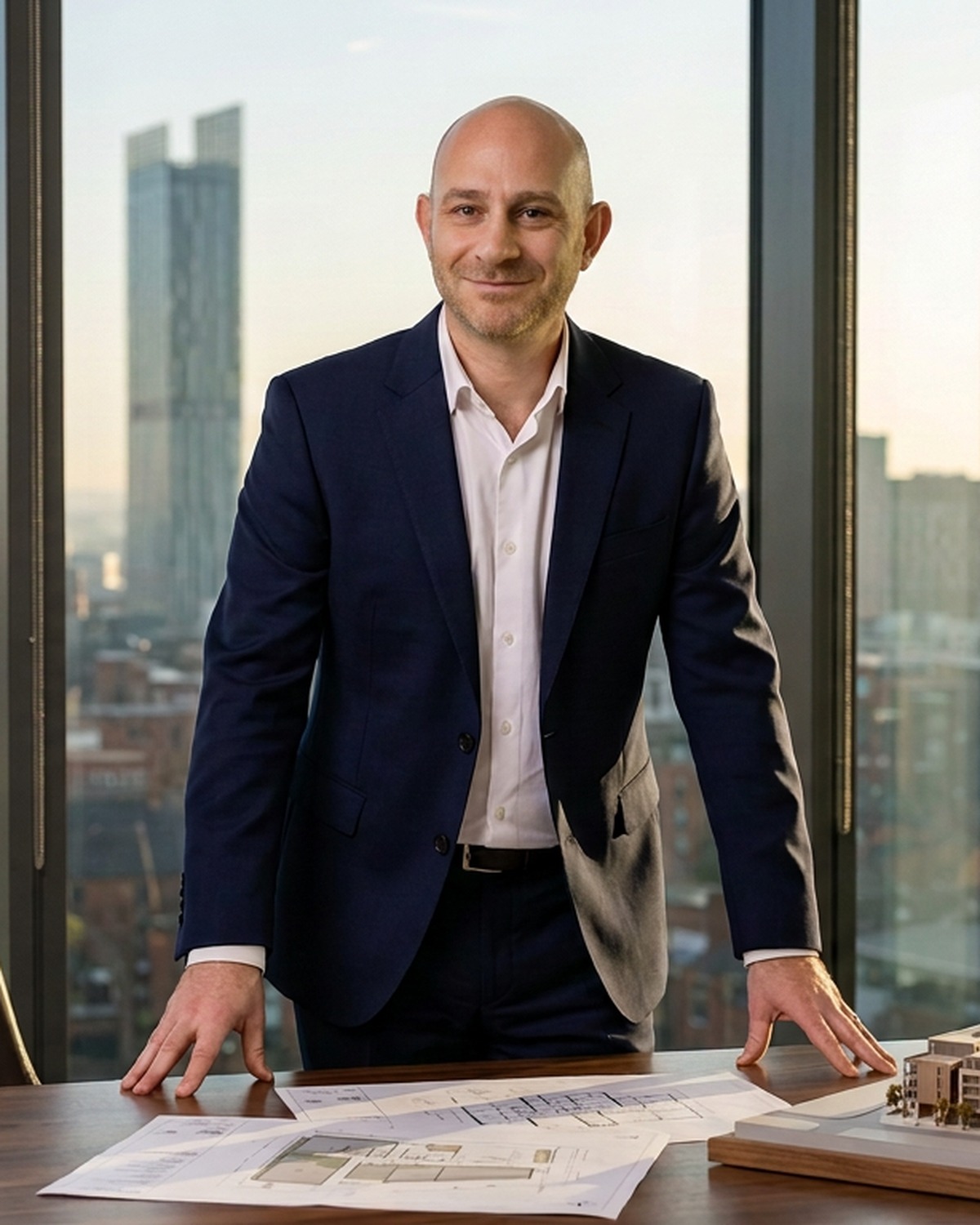 Darren Leigh, Managing Director